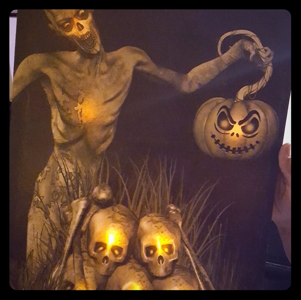 Light up Halloween picture